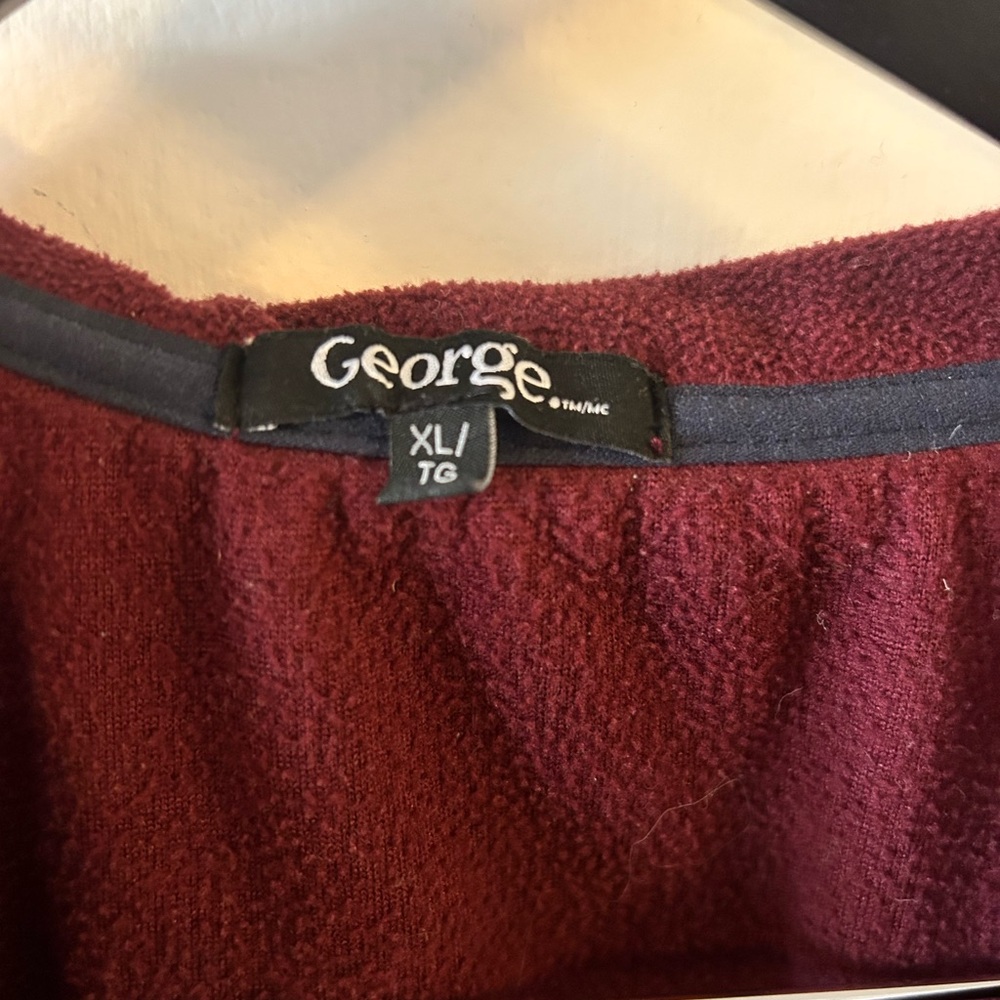 George Fleece - Picture 4 of 4